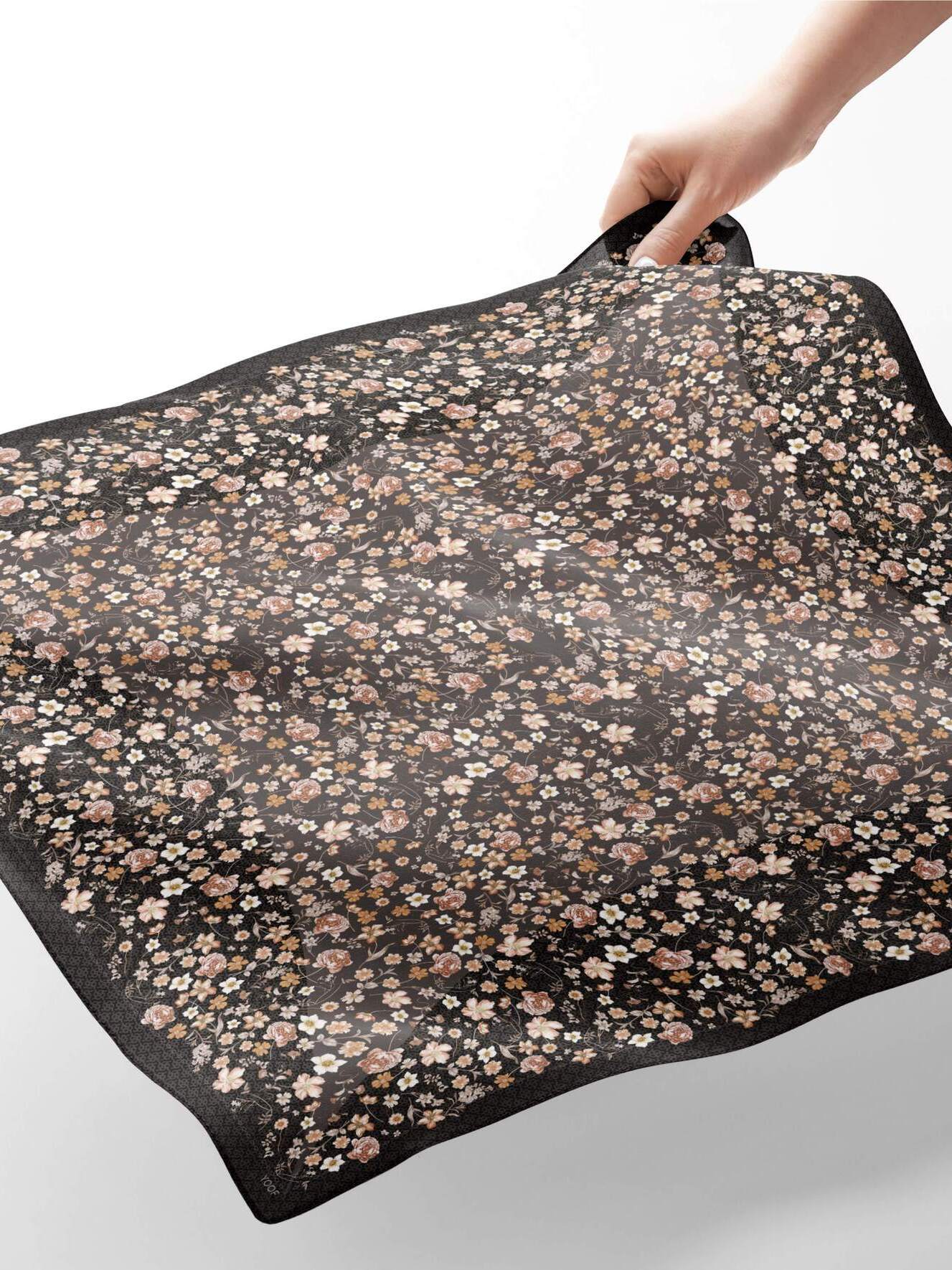 Bloomverse-Petal Palette Black